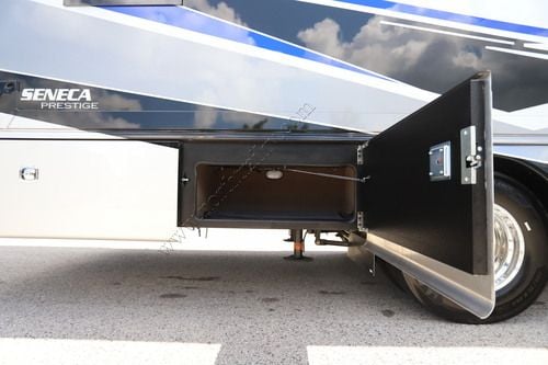 2027 Jayco Seneca Prestige 37M