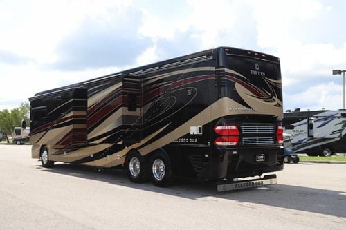 2017 Tiffin Motor Homes Allegro Bus 45OPP