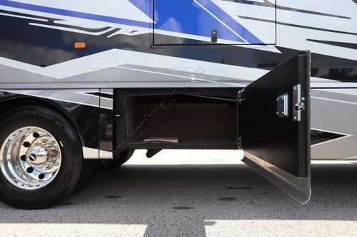 2027 Jayco Seneca Prestige 37M