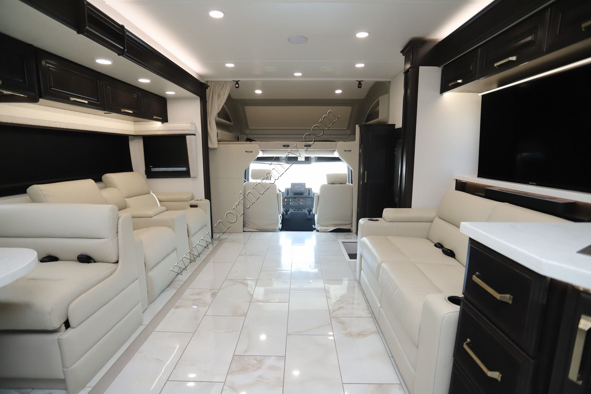 New 2027 Jayco Seneca Prestige 37M Super C  For Sale