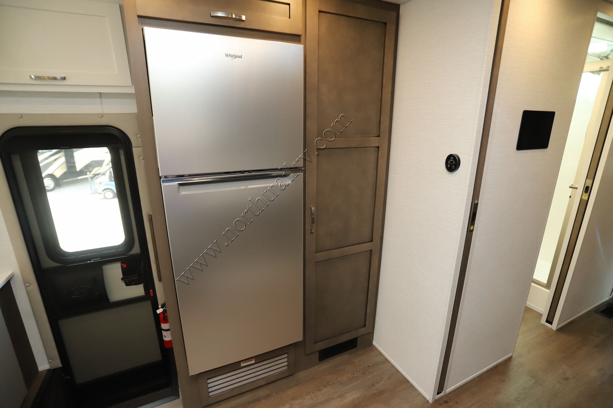 New 2027 Newmar Bay Star 3640 Class A  For Sale