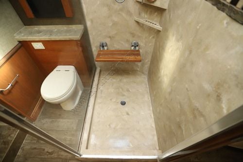 2017 Tiffin Motor Homes Allegro Bus 45OPP
