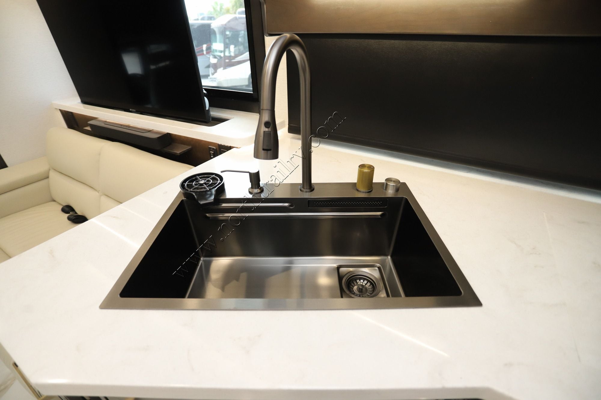 New 2027 Jayco Seneca Prestige 37M Super C  For Sale
