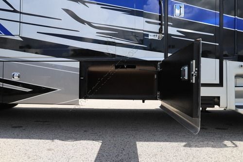 2027 Jayco Seneca Prestige 37M