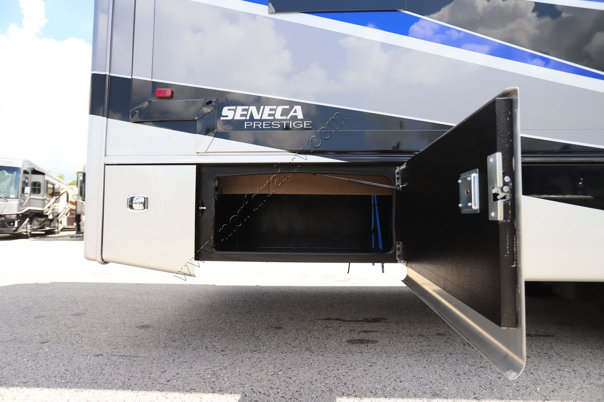 New 2027 Jayco Seneca Prestige 37M Super C  For Sale