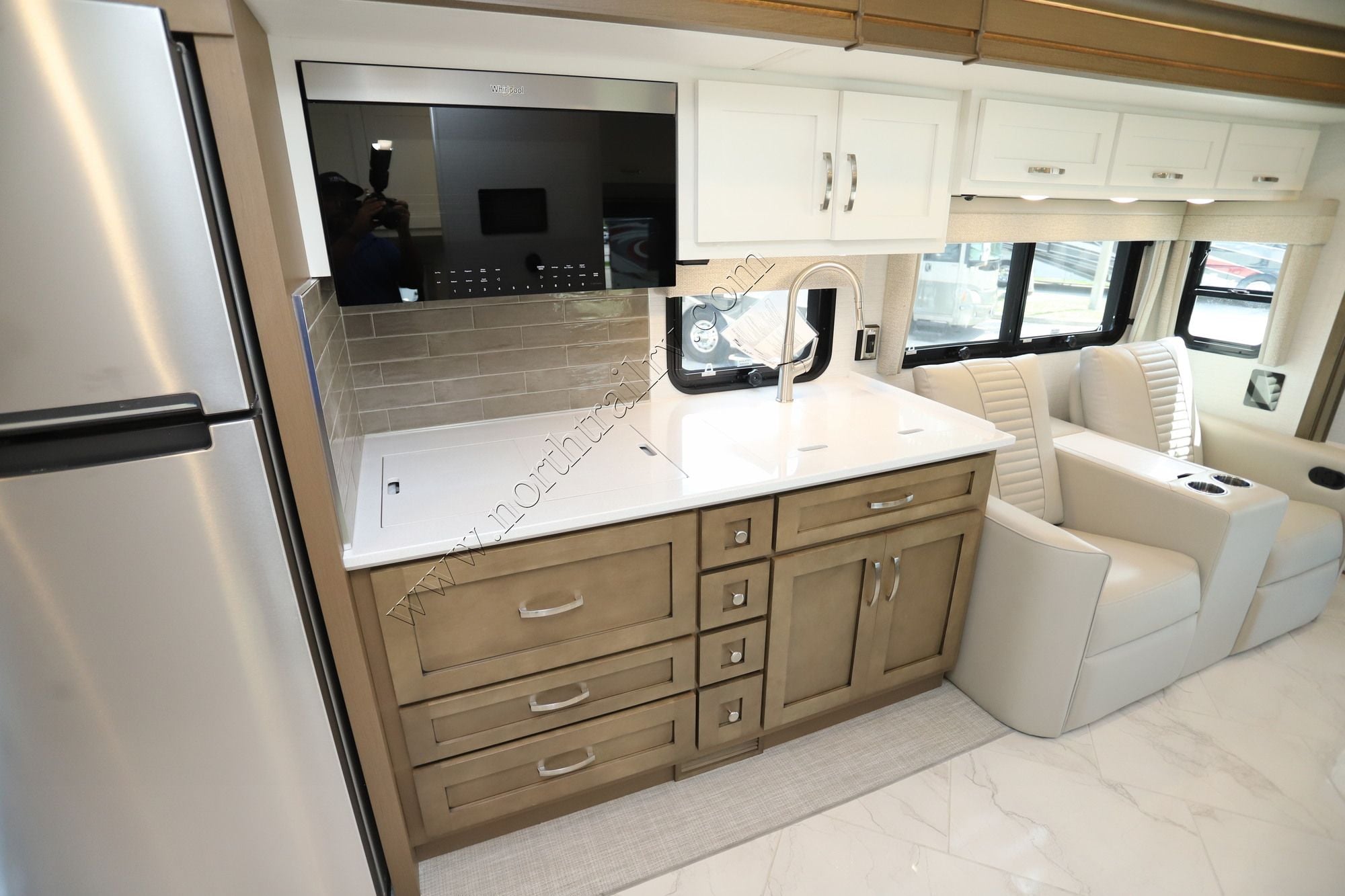 New 2027 Newmar Grand Star 3444 Super C  For Sale