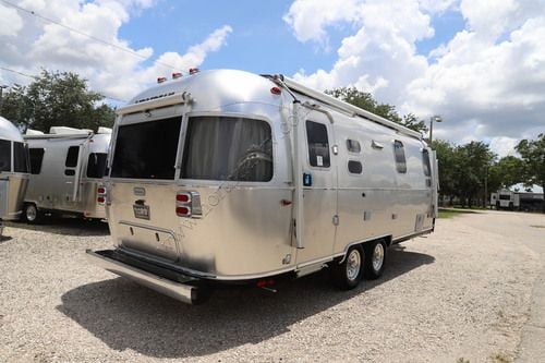 2026 Airstream Globetrotter 25FB