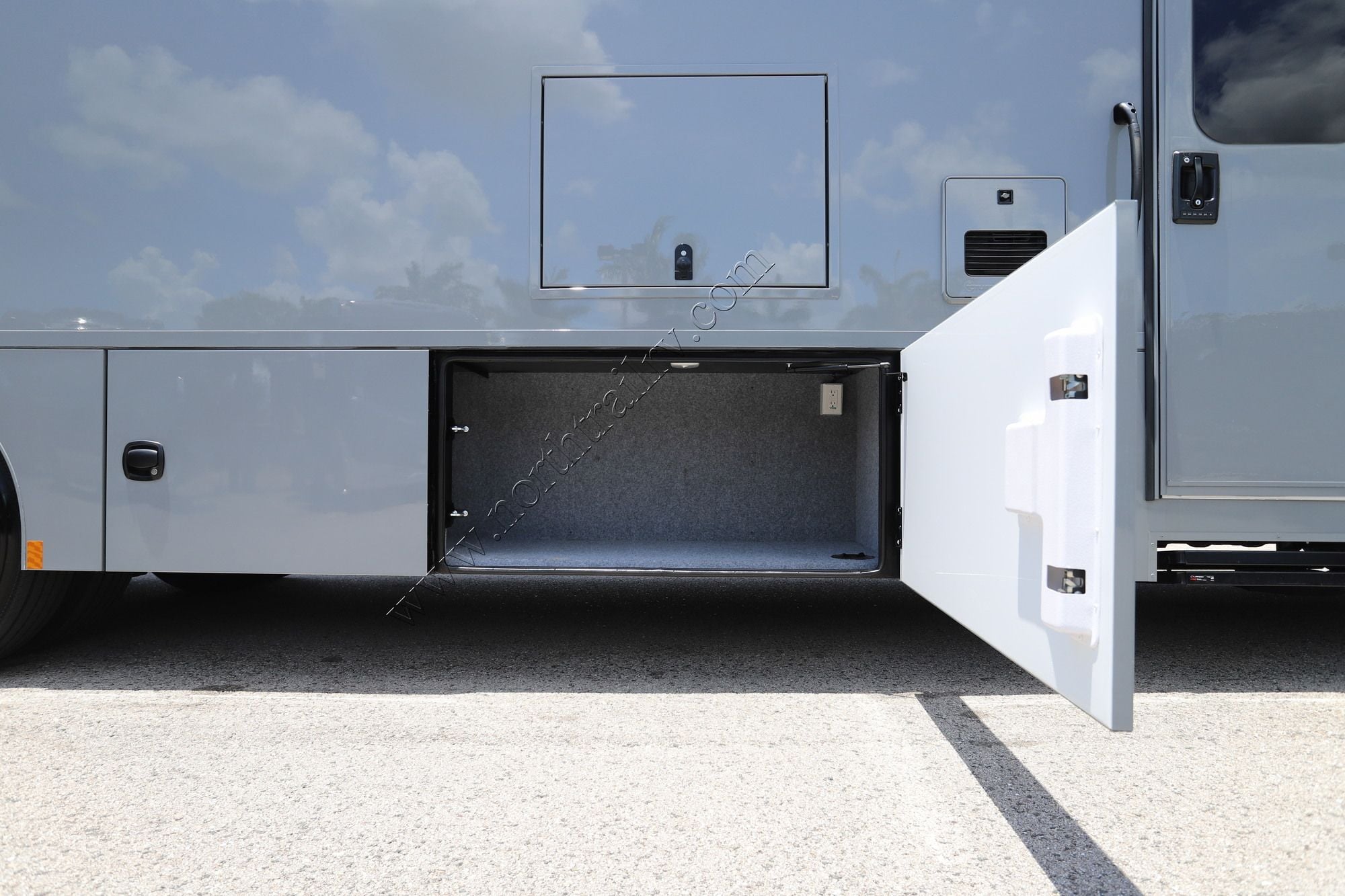 Used 2025 Renegade Rv Valencia 36SB Super C  For Sale