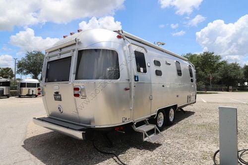 2026 Airstream Flying Cloud 25FB