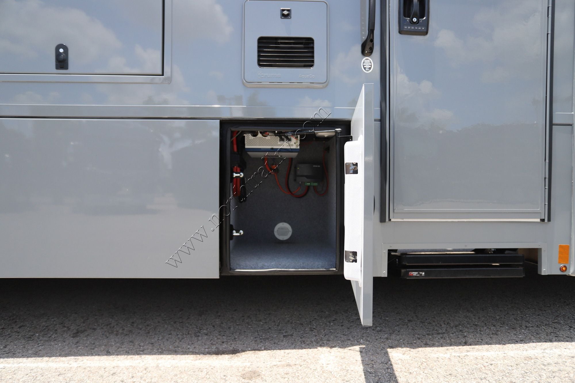 Used 2025 Renegade Rv Valencia 36SB Super C  For Sale