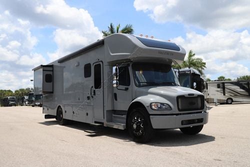 2025 Renegade Rv Valencia 36SB Super C