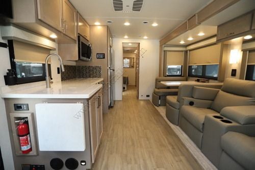 2025 Renegade Rv Valencia 36SB Super C