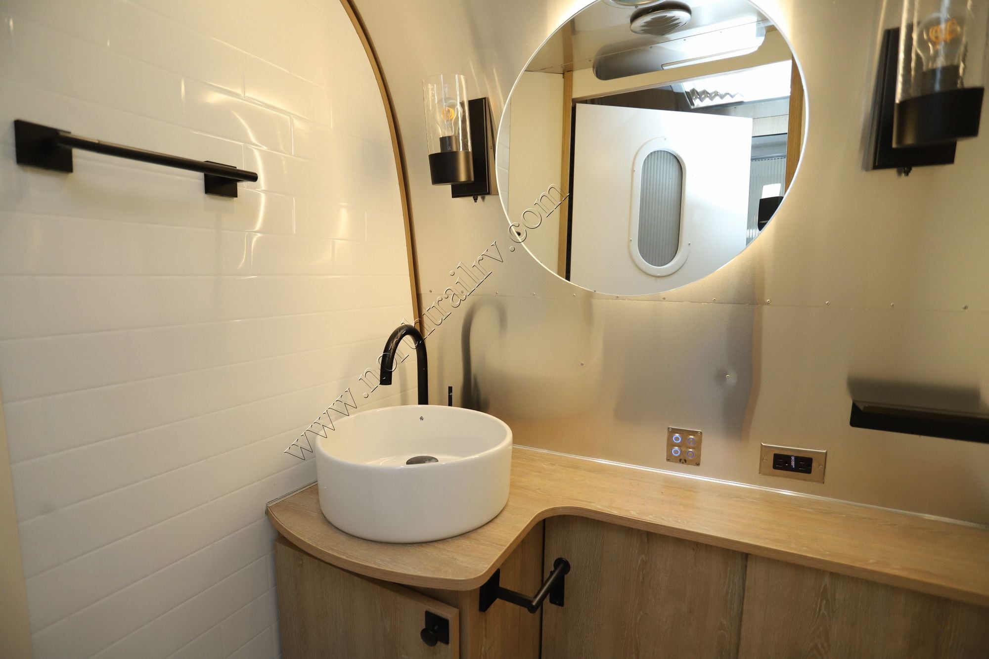 2022 Airstream Pottery Barn 28 RBT Travel Trailer Used  For Sale