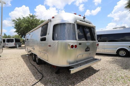 2022 Airstream Pottery Barn 28 RBT