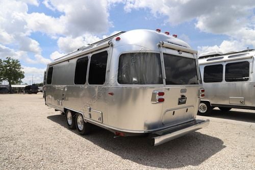 2026 Airstream Globetrotter 25FB