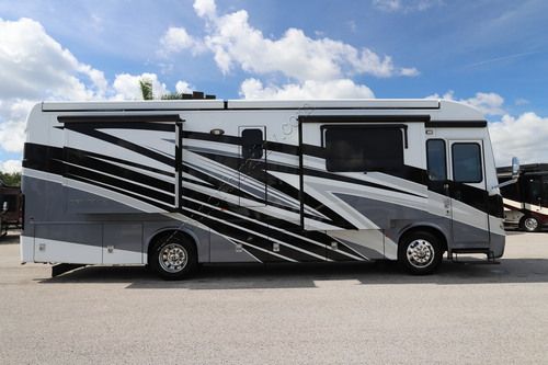 2023 Newmar Ventana 3407 Class A