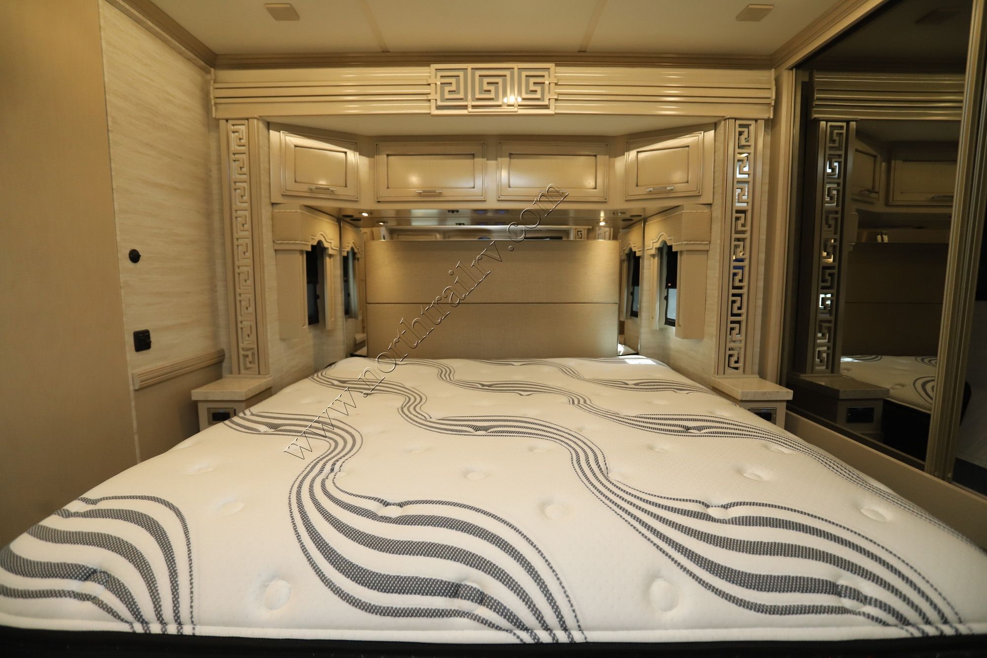 Used 2023 Newmar Ventana 3407 Class A  For Sale