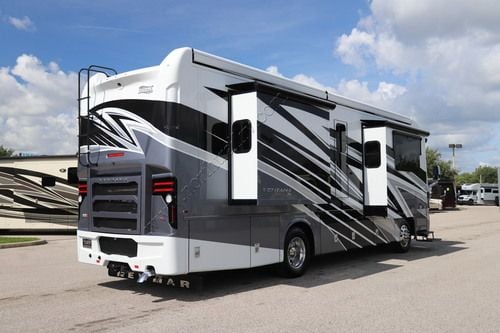 2023 Newmar Ventana 3407 Class A