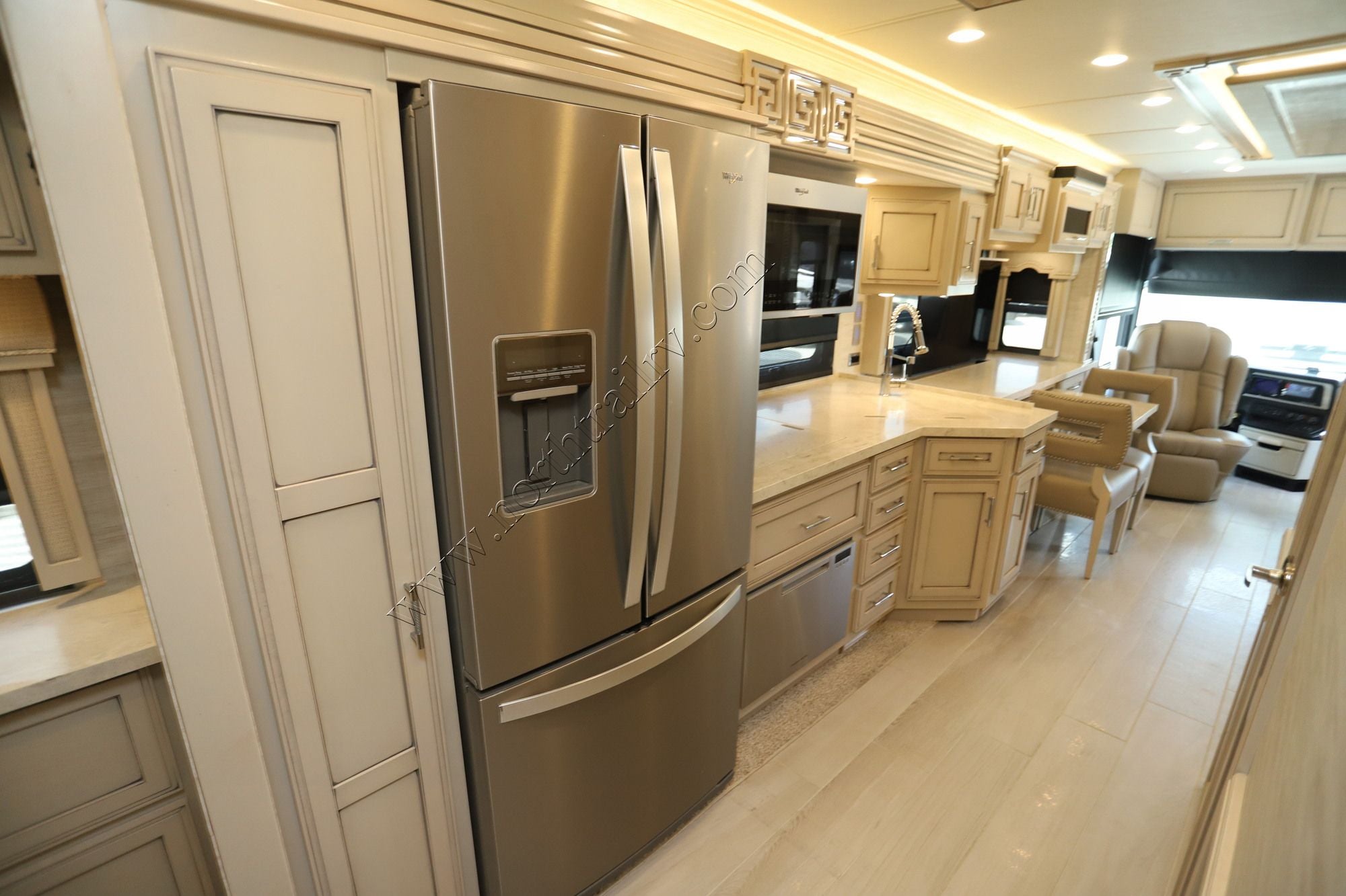 Used 2023 Newmar Ventana 3407 Class A  For Sale