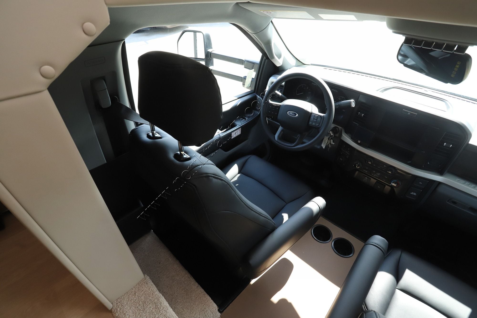 New 2027 Renegade Rv Veracruz 33VRS Super C  For Sale