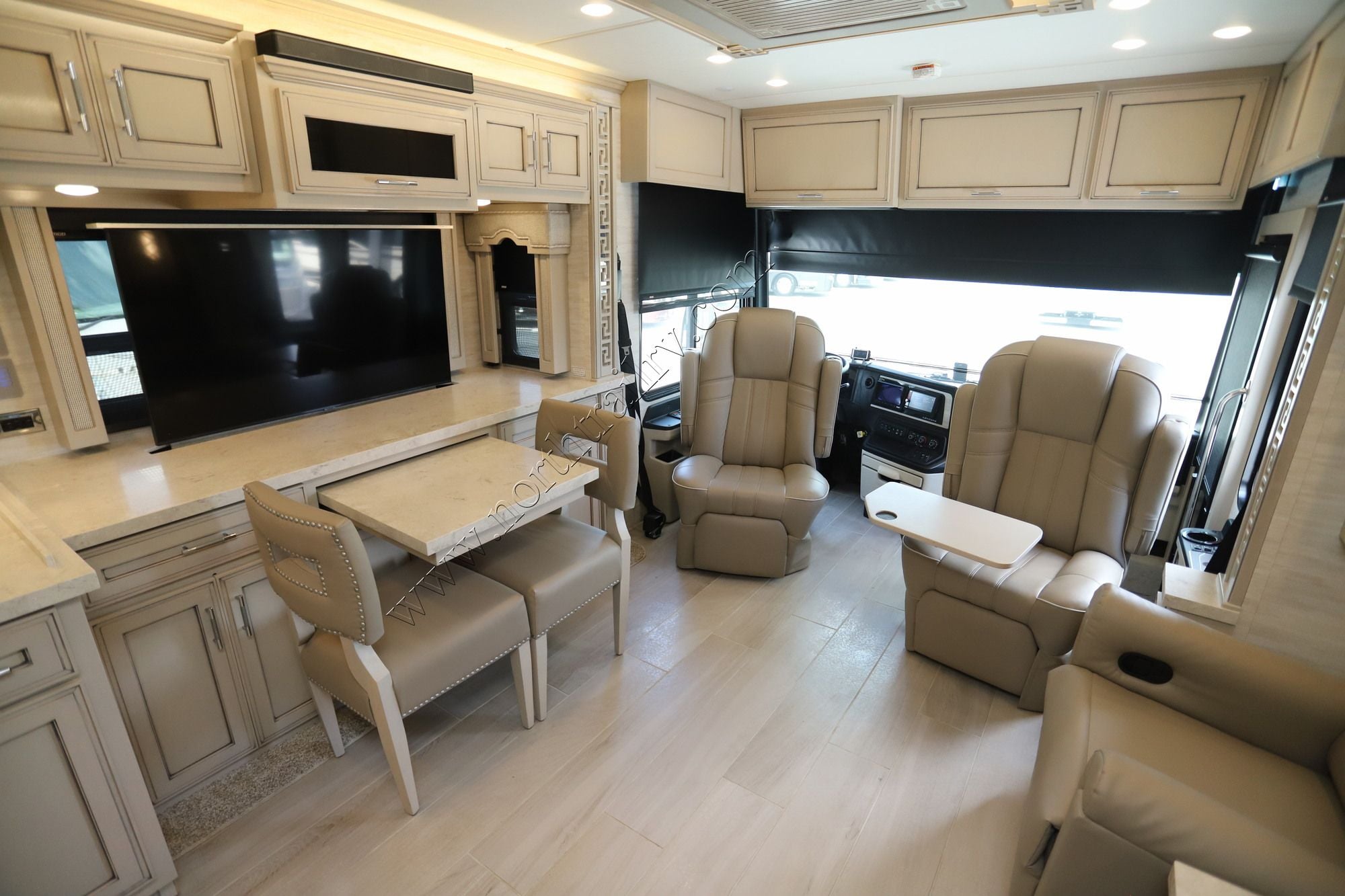 Used 2023 Newmar Ventana 3407 Class A  For Sale