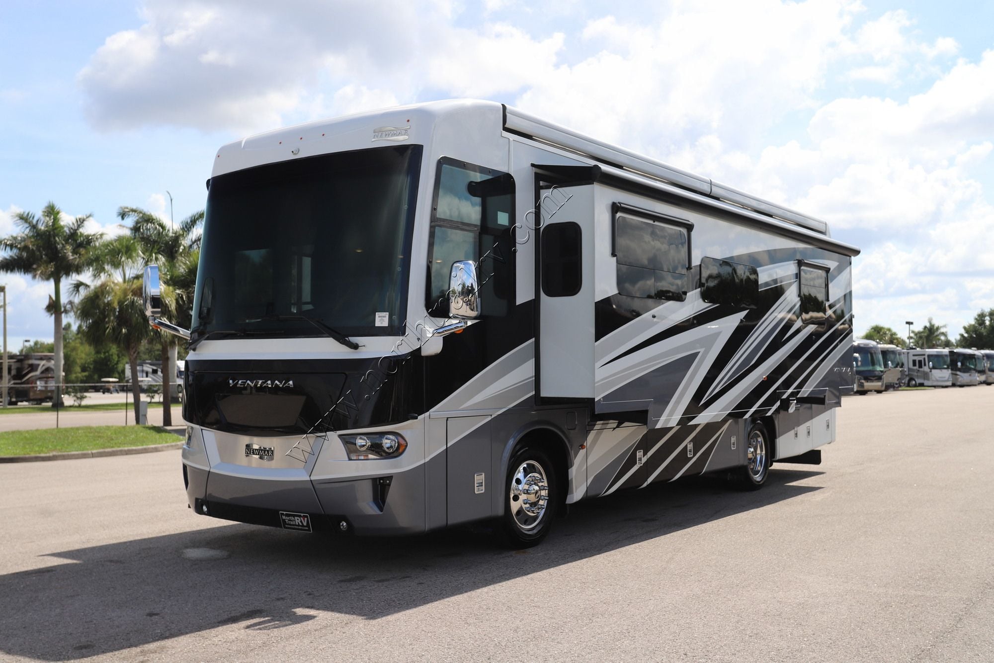 Used 2023 Newmar Ventana 3407 Class A  For Sale