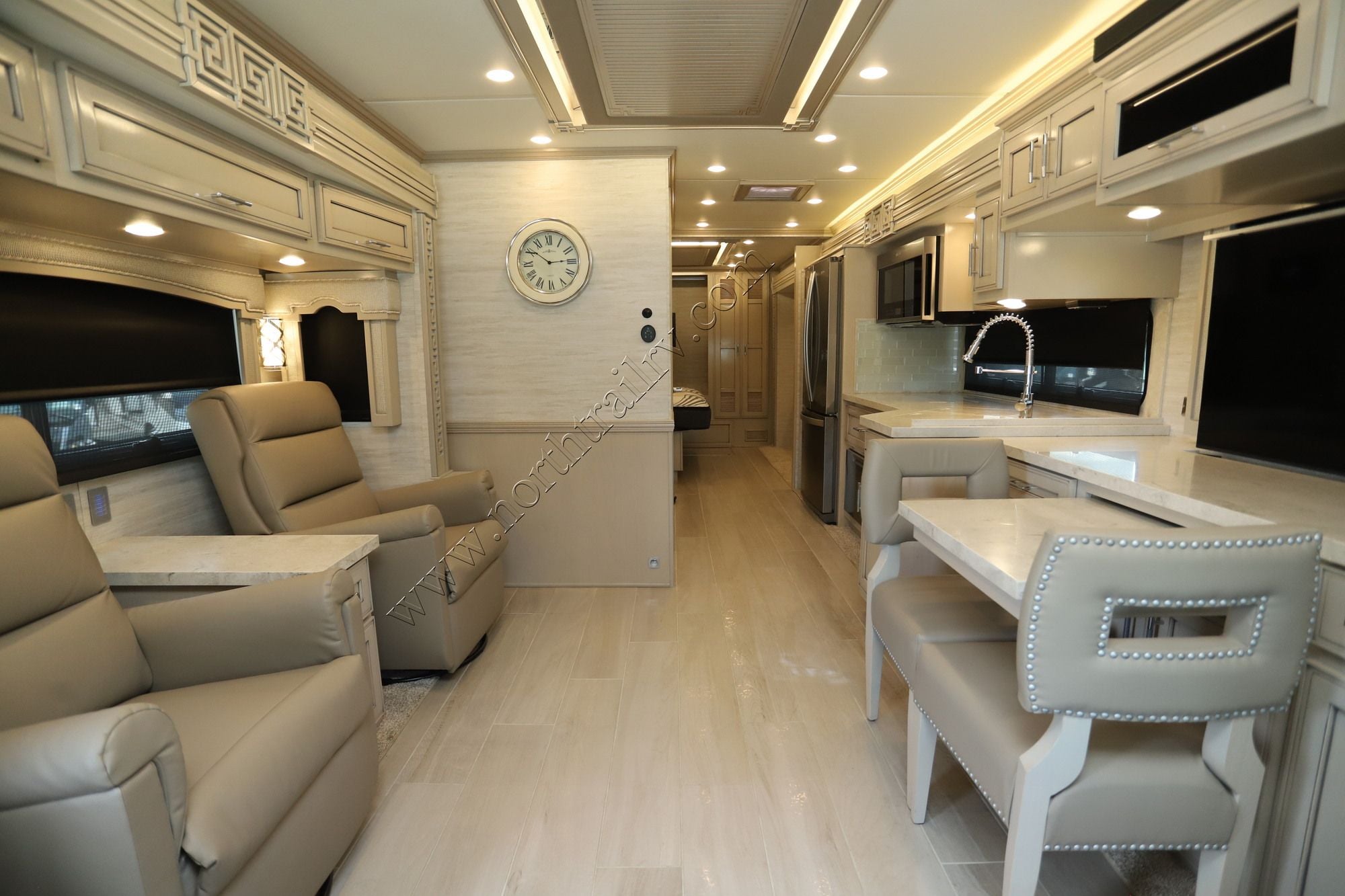 Used 2023 Newmar Ventana 3407 Class A  For Sale