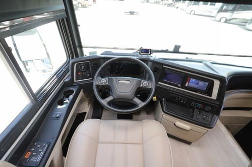 2023 Newmar Ventana 3407 Class A