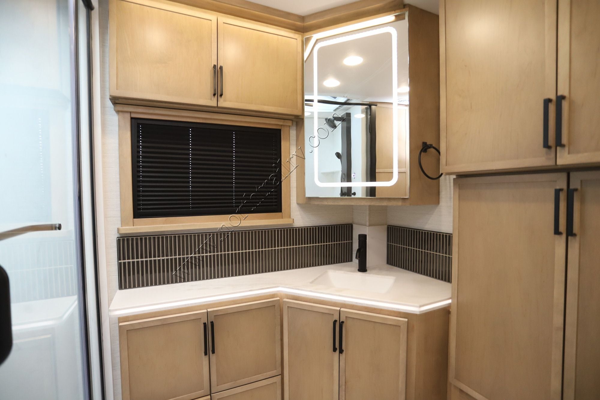 New 2026 Dynamax Grand Sport 45CB Super C  For Sale