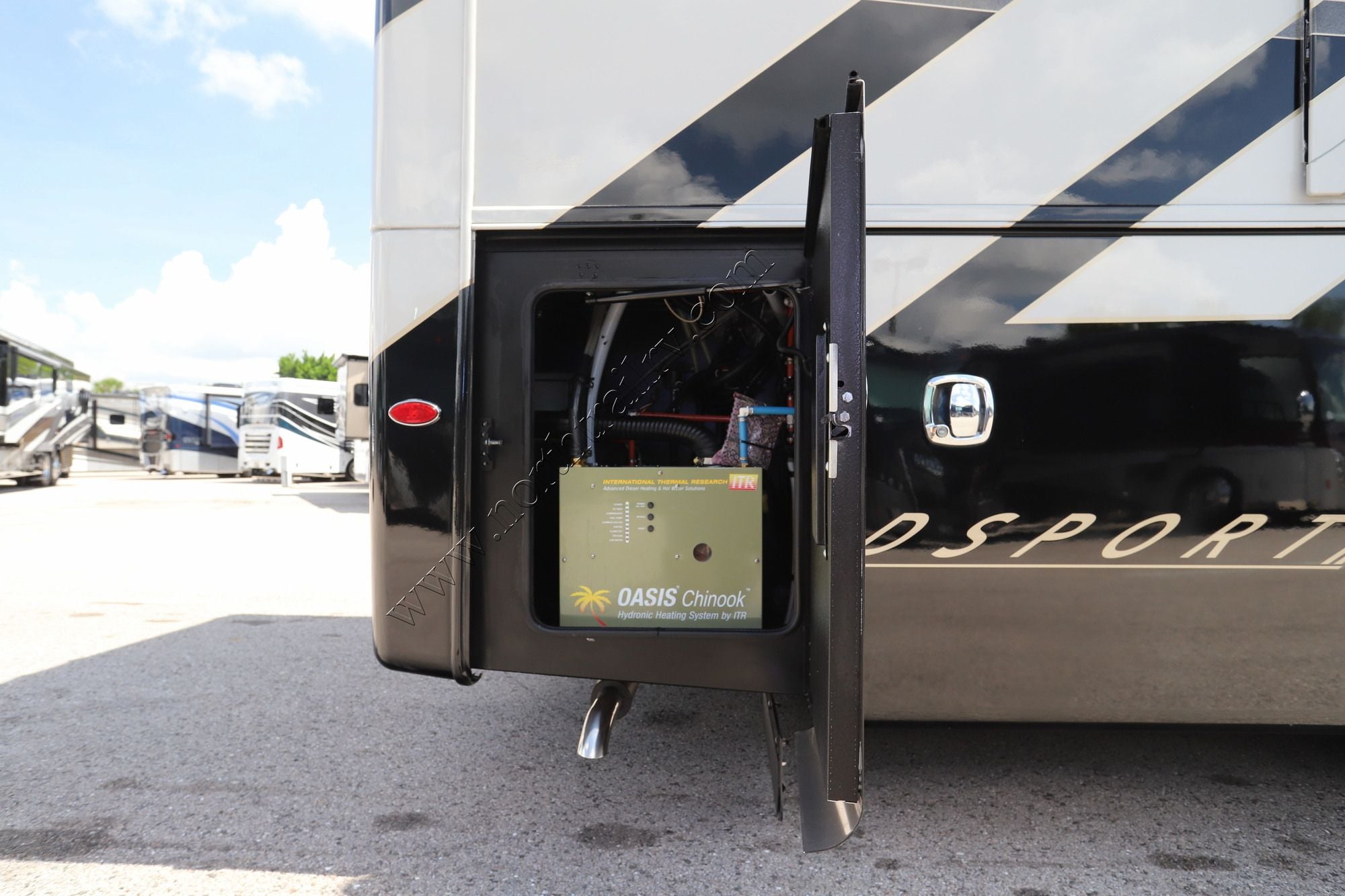New 2026 Dynamax Grand Sport 45CB Super C  For Sale