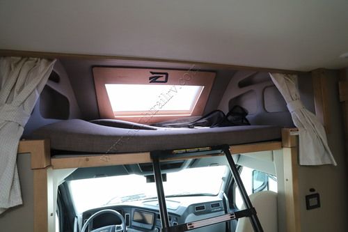 2026 Dynamax Grand Sport 45CB