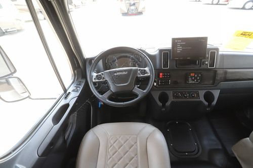 2026 Jayco Seneca 37L