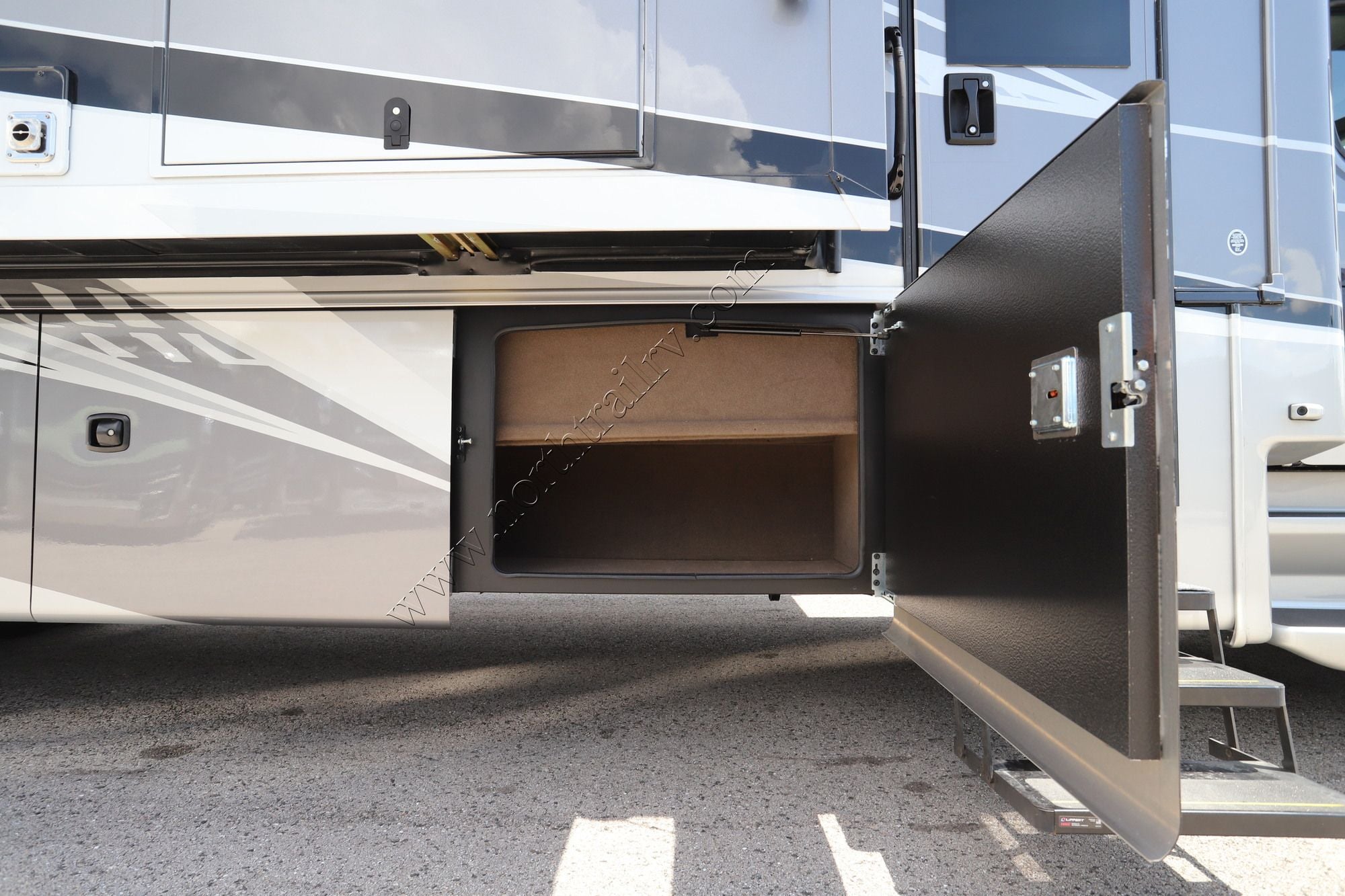 Used 2026 Jayco Seneca 37L Super C  For Sale