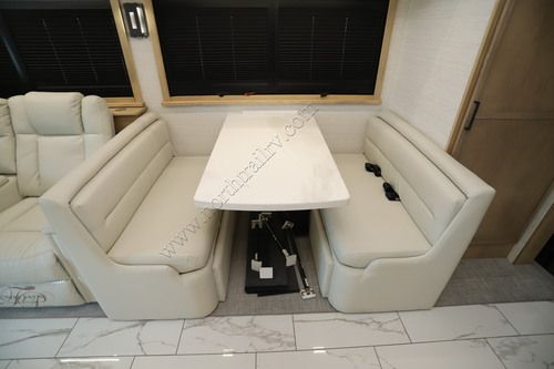2026 Dynamax Grand Sport 45CB