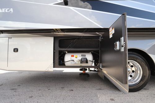 2026 Jayco Seneca 37L