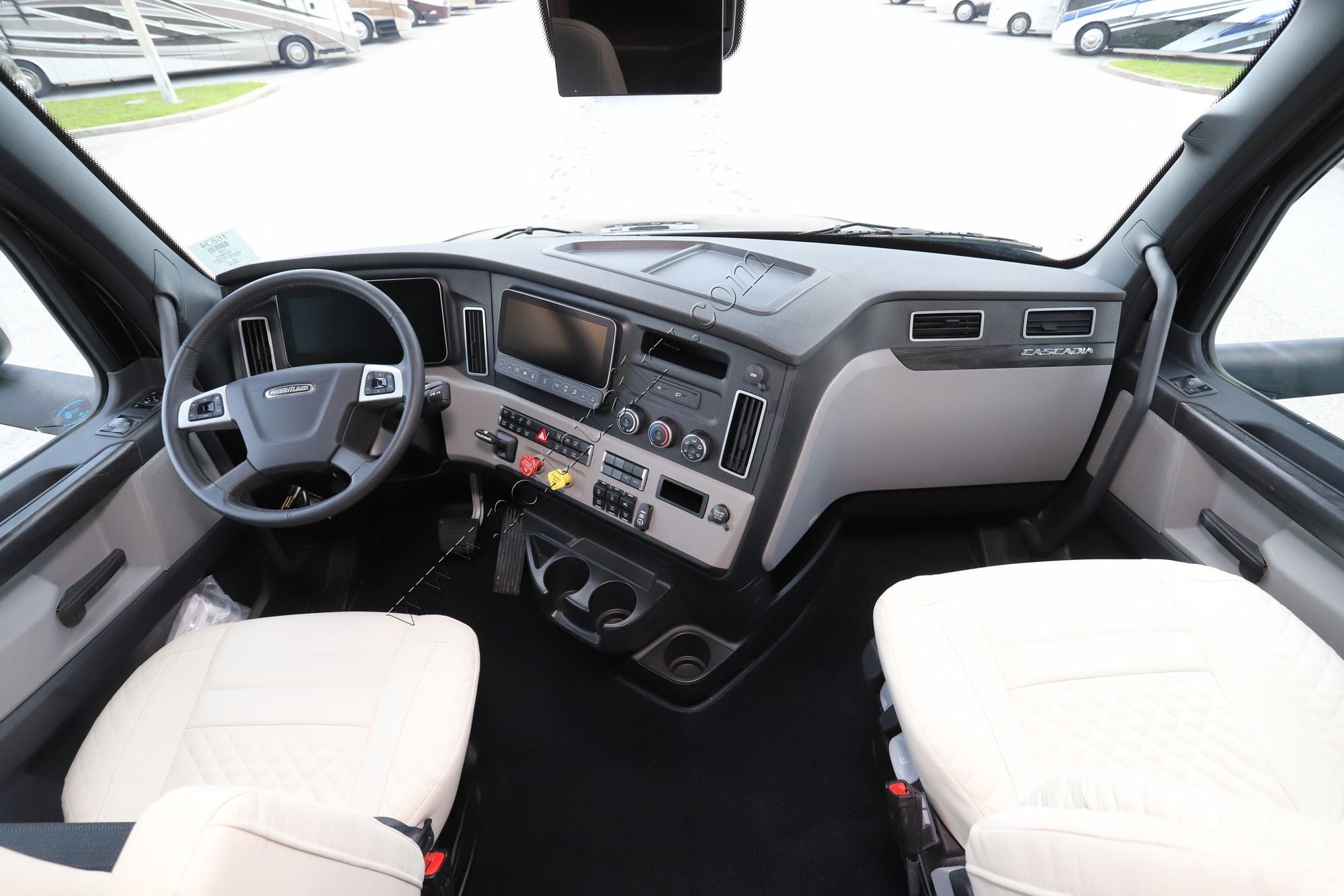 New 2026 Dynamax Grand Sport 45CB Super C  For Sale