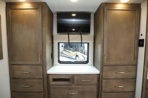2027 Renegade Rv Verona 36VSB
