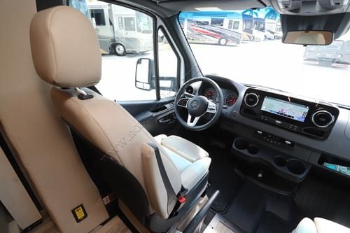 2026 Tiffin Motor Homes Wayfarer 25XPW Class C