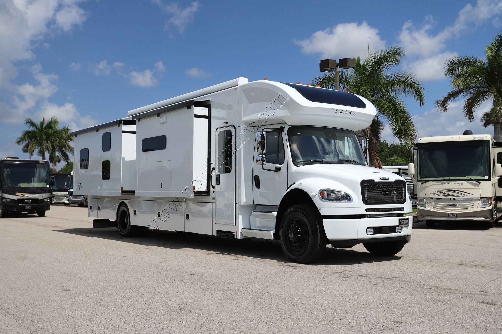 New 2027 Renegade Rv Verona 40VTB Super C  For Sale