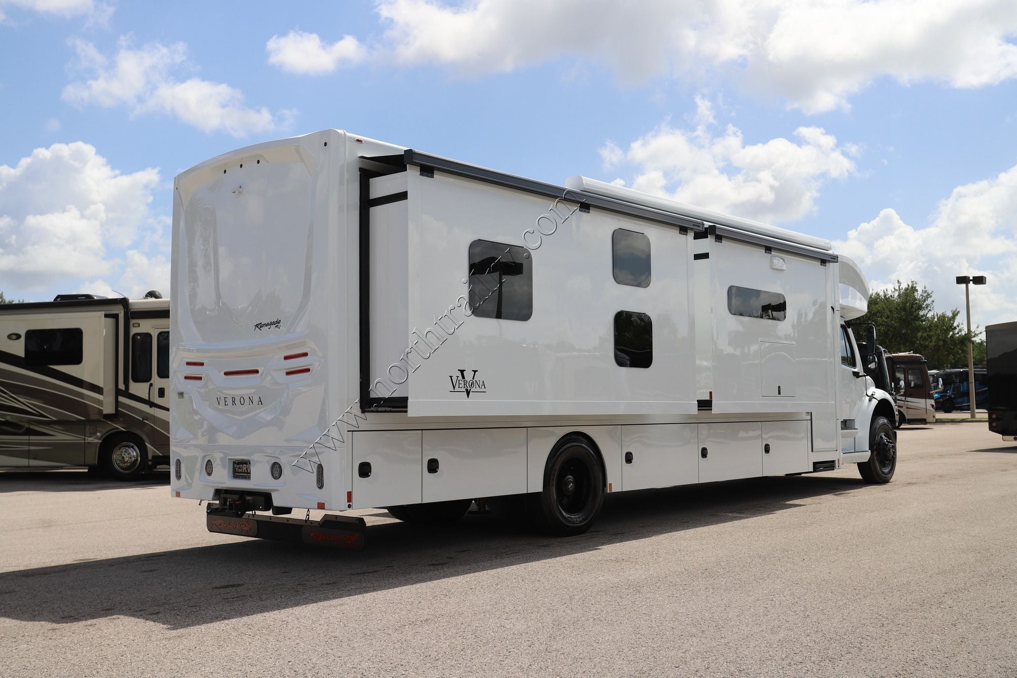 New 2027 Renegade Rv Verona 40VTB Super C  For Sale