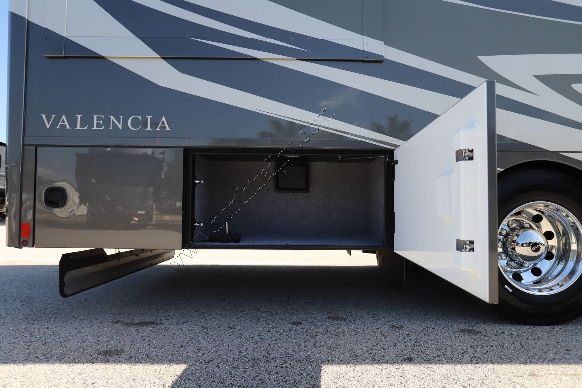 New 2027 Renegade Rv Valencia 36SB Super C  For Sale