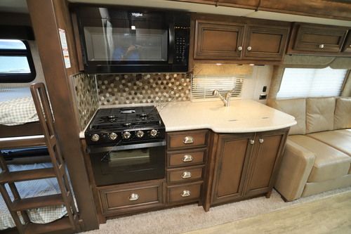 2021 Newmar Bay Star Sport 3315