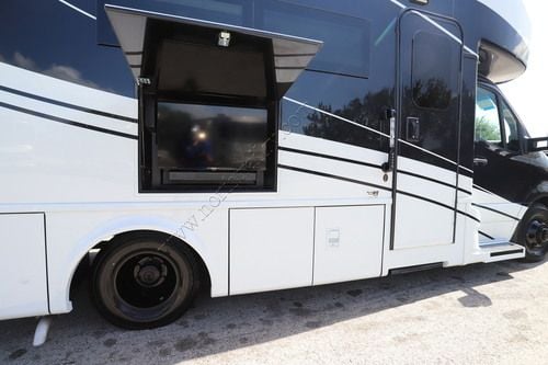 2027 Newmar Freedom Aire 2515