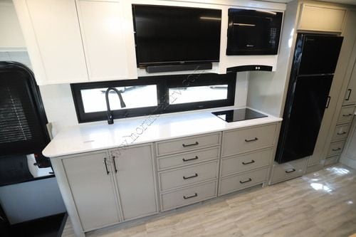 2027 Newmar Freedom Aire 2515