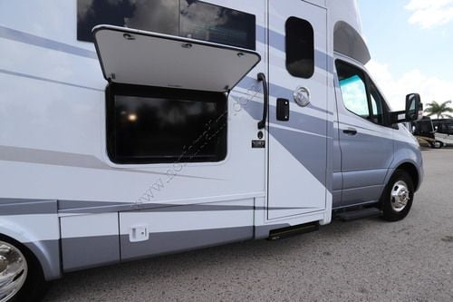 2026 Tiffin Motor Homes Wayfarer 25XPW Class C