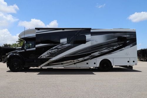 2027 Renegade Rv Verona 36VSB