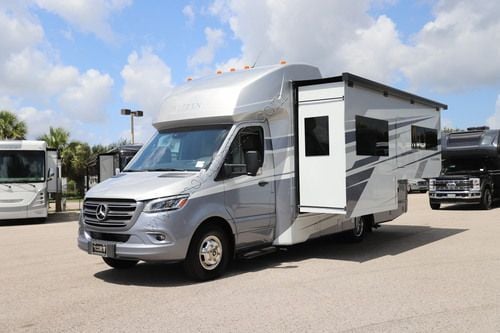 2026 Tiffin Motor Homes Wayfarer 25XPW Class C
