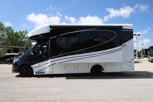 2027 Newmar Freedom Aire 2515