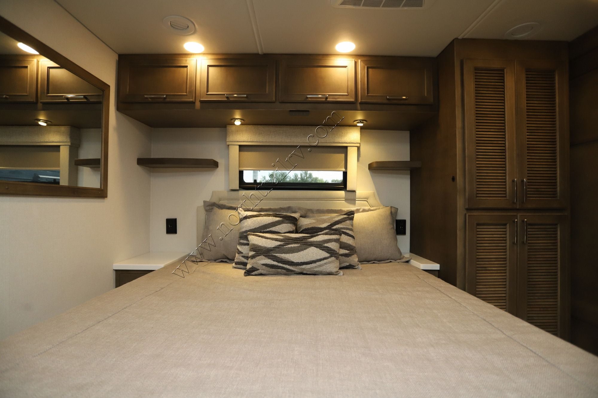 New 2027 Renegade Rv Verona 40VTB Super C  For Sale