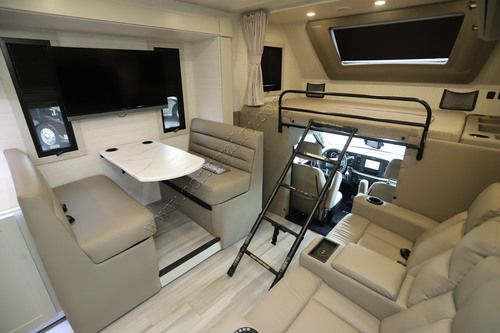 2027 Dynamax Isata 6 31KS